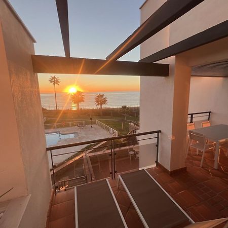 Sunrise Beach Front - Casares Del Mar Luaran gambar